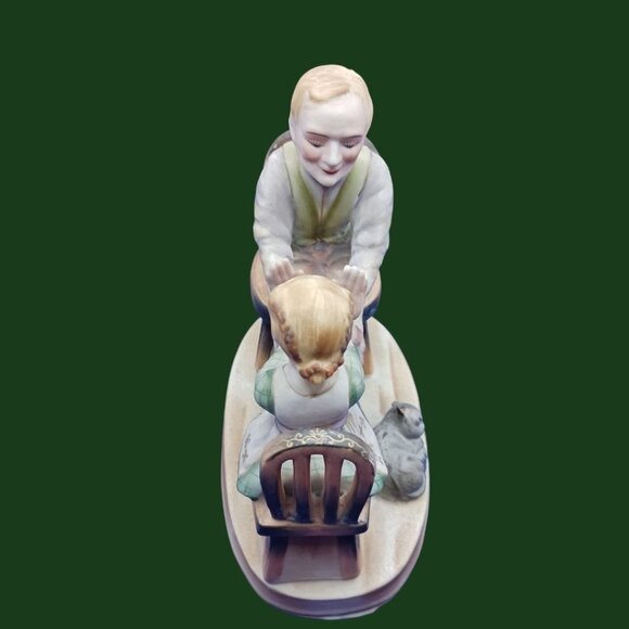 Shafford vtg grandpa & grandaughter Figurine "Pat- A -Cake" Scene Collectible m - Picture 9 of 14